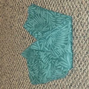 GAP Fit teal green/blue leaf power-move high-rise cropped leggings
